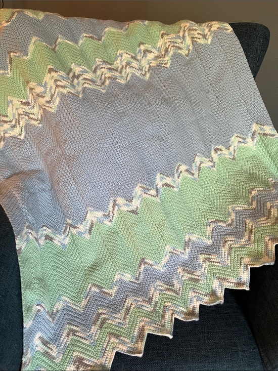 Other - Handmade Chevron Knit Throw Blanket in Light Gray and Sage Green 40x32"